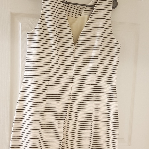 Massimo Dutti brand new dress - Picture 3 of 5
